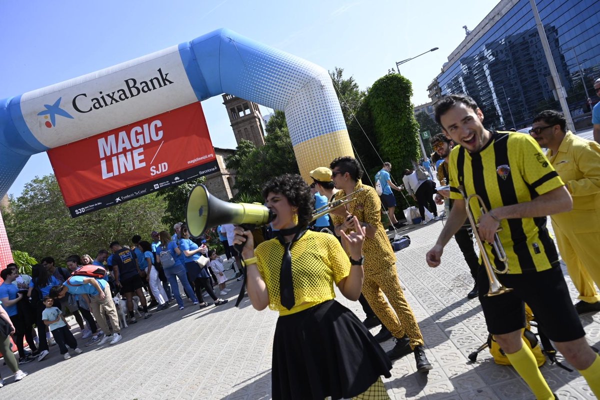 CaixaBank tweet media