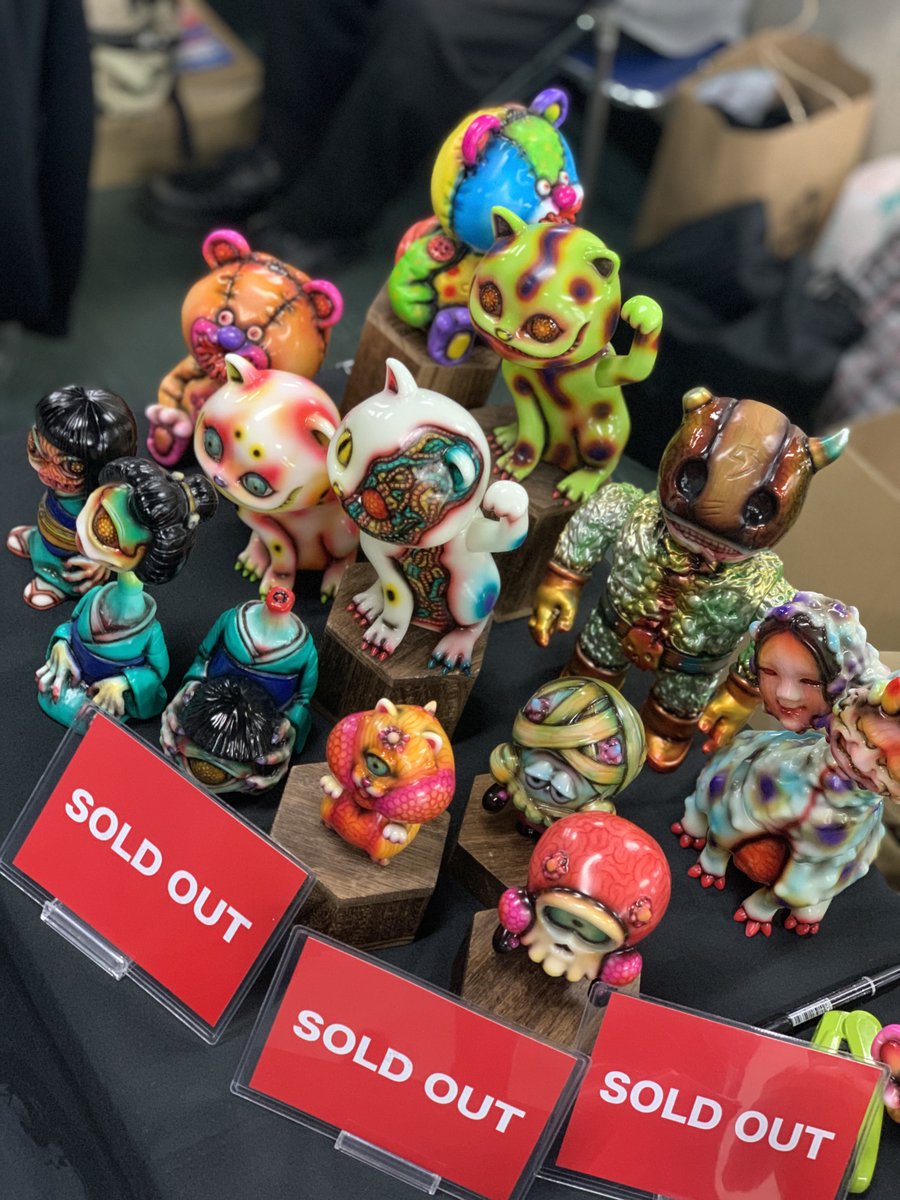 シール収集 tweet media