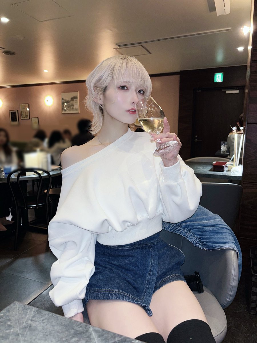 八神ミク - Tohkei tweet media