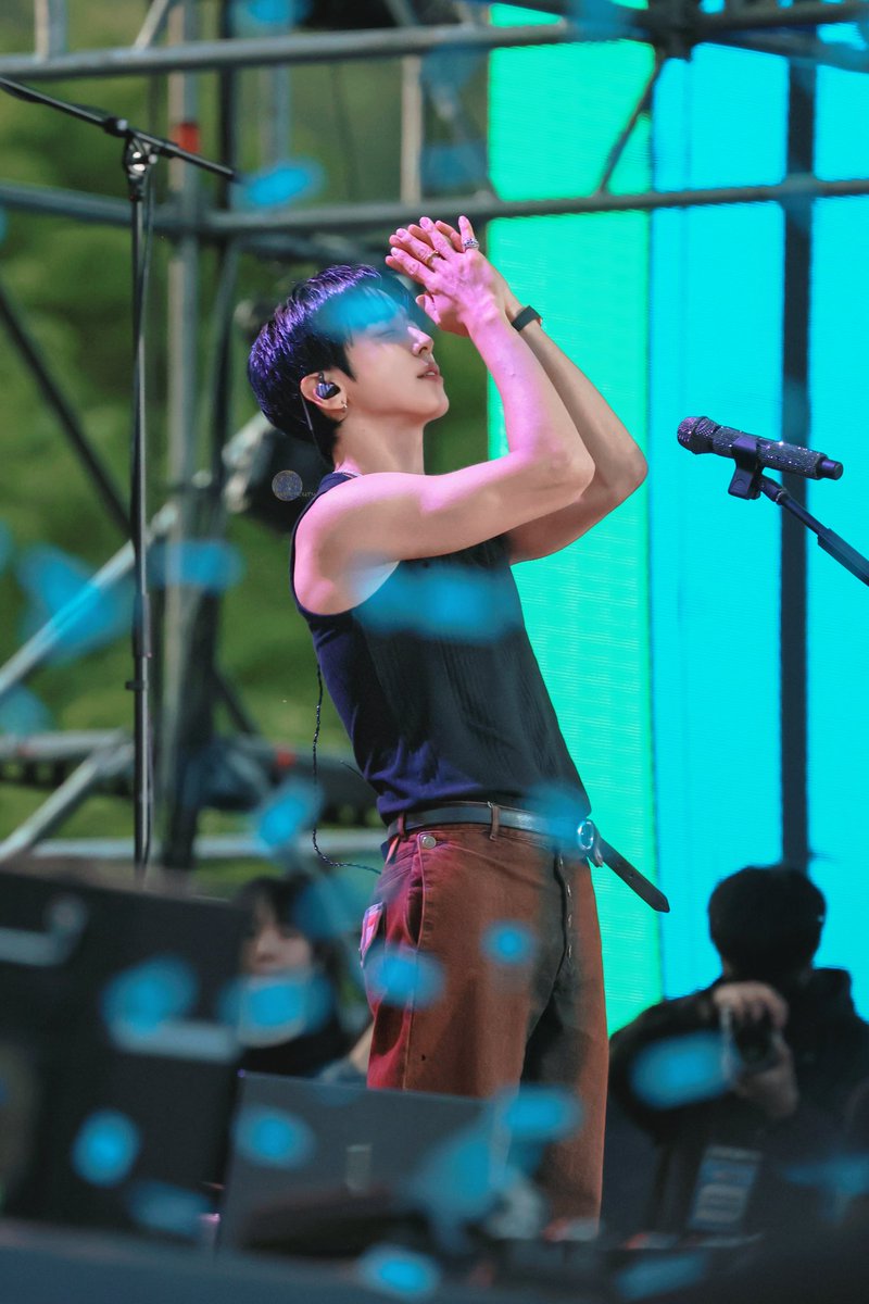 260425🌞Awesome music Festival Day2️⃣
🙏✨️
cr.logo
#CNBLUE 
#정용화