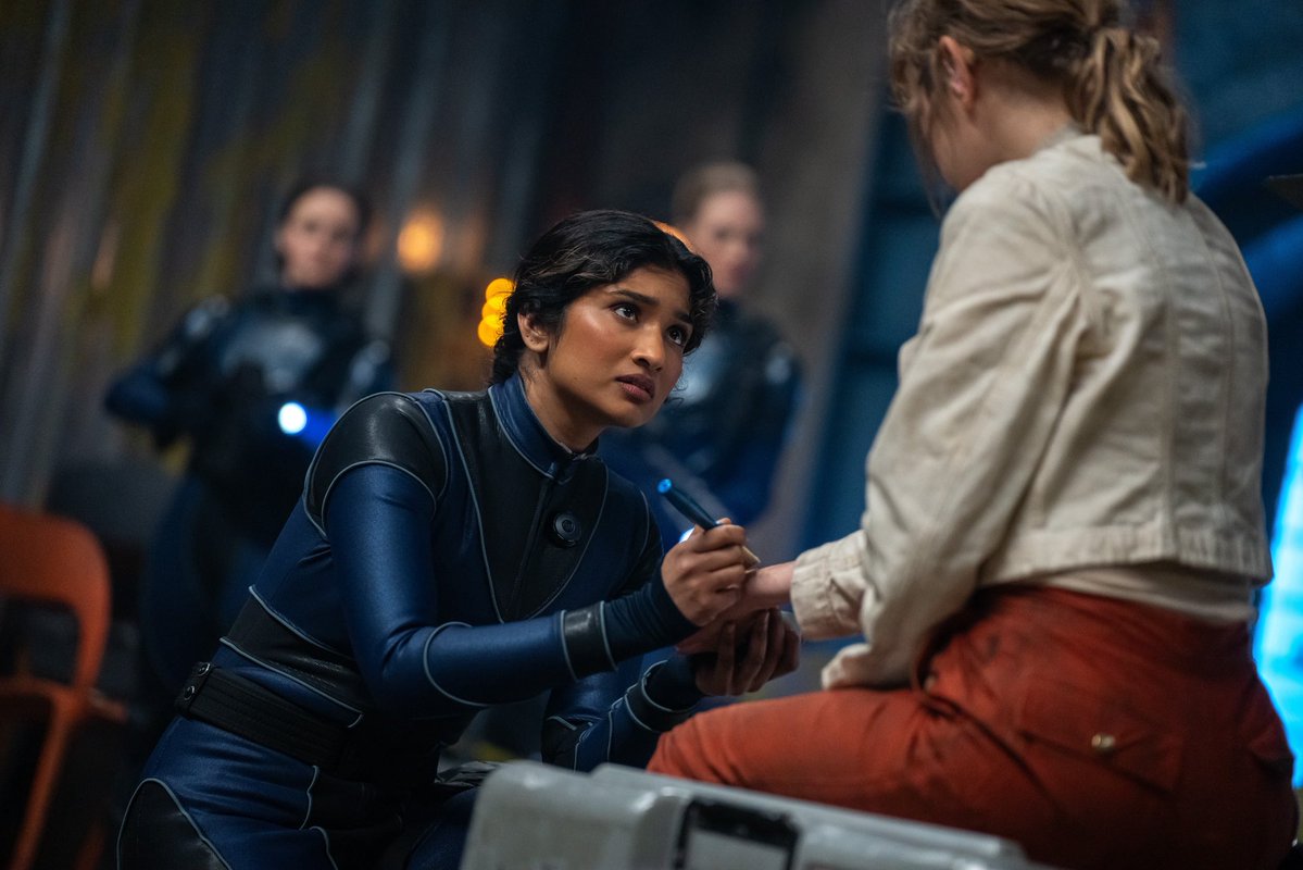 WhovianLife's tweet image. ONE YEAR AGO TODAY! The Well aired on BBC One and iPlayer for the first time! and the Midnight Entity made its return after 17 years.. #DoctorWho 👀💙💙