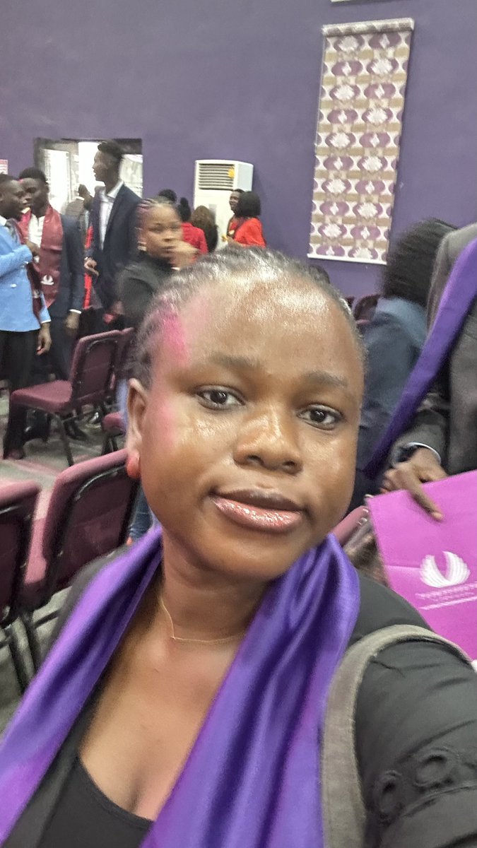 ajibola_anji's tweet image. I graduated today at Enthronement University 🫧💕 I'm now God's worker in the making… 1st Corinthians 15:58
#Happysunday
#WorkerinGodvineyard 
#EnthronementAssembly