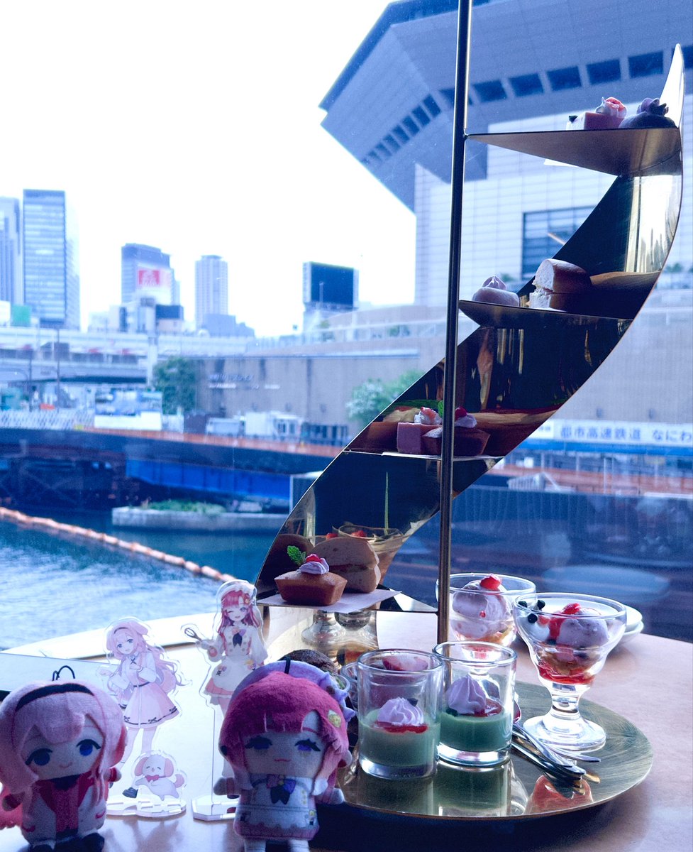 戸締り tweet media