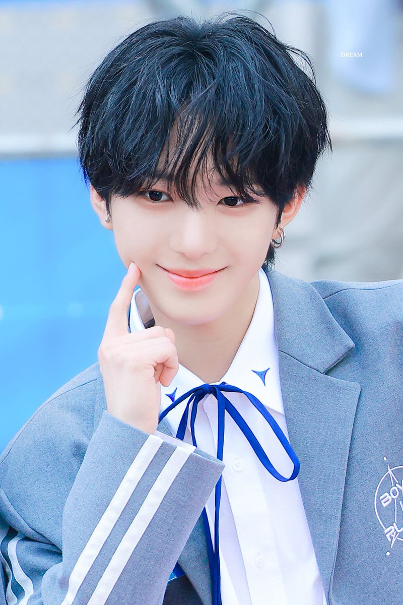 소잡이 tweet media