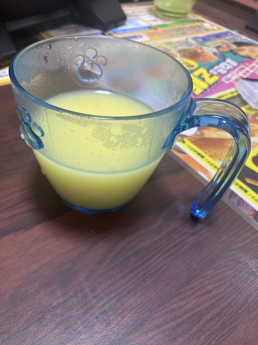 kyanbeleena's tweet photo. 受験生は難しい…

全然偏差値が上な学校を志望校にしてしまったけど全然勉強しないのはどうしたら良いの…
いや、してるけど全然勉強時間足りてないよ…

今日は頑張ってたからカラオケ連れてってあげたよ🥺 https://t.co/uNDDDajTrv