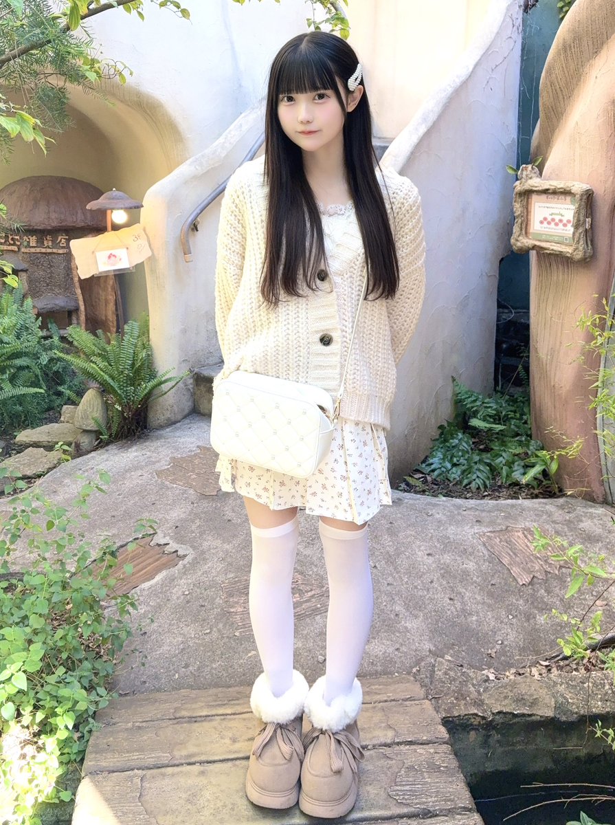 明日羽ゆゆ【Yo2La】 tweet media