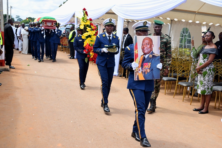 Ministère de la Défense du Cameroun tweet media