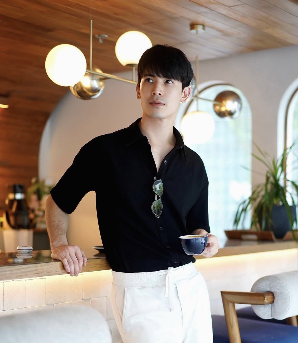 ชอบน้องเค้าก็เข้าไปจีบ อย่ามัวแต่มอง🙂‍↔️