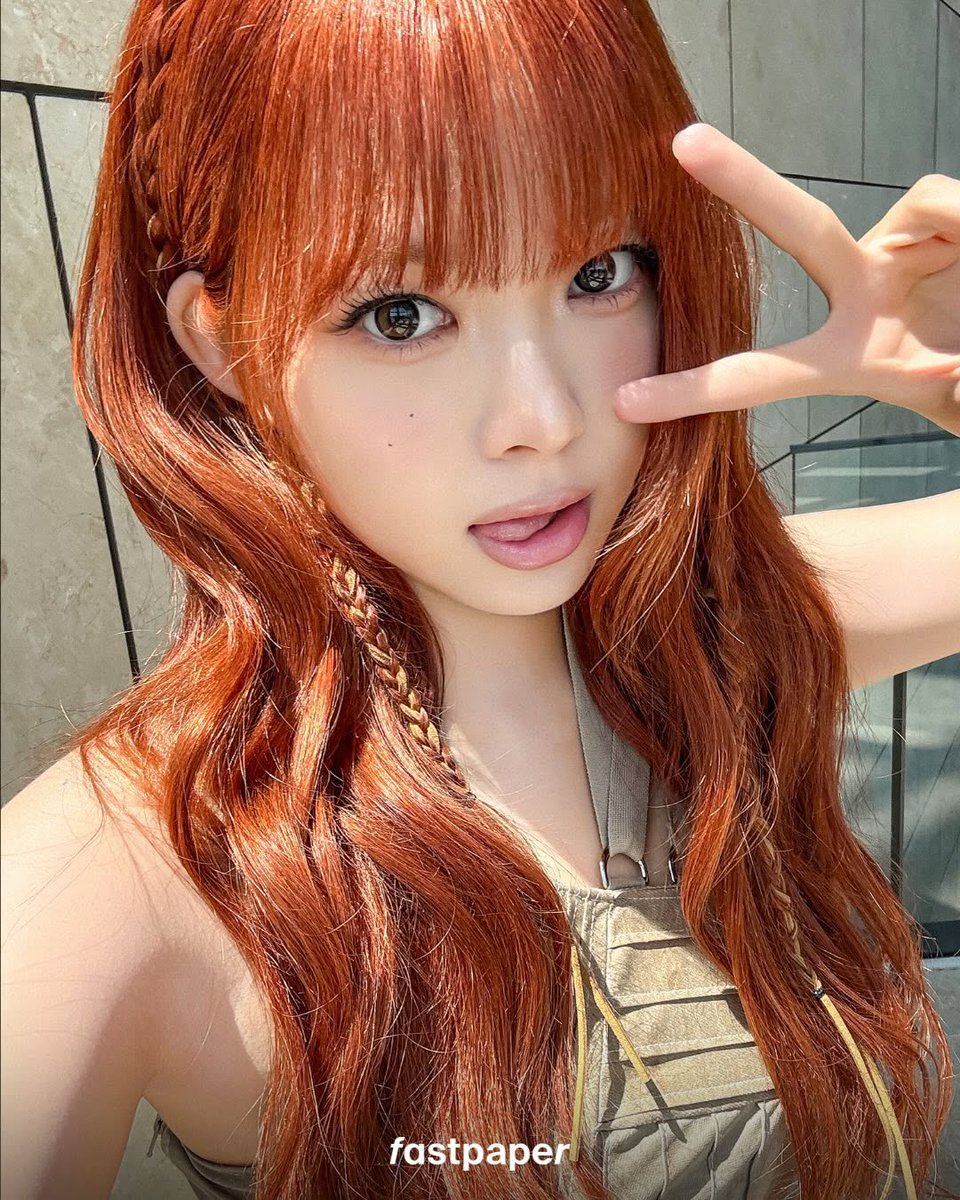 le sserafim pics tweet media