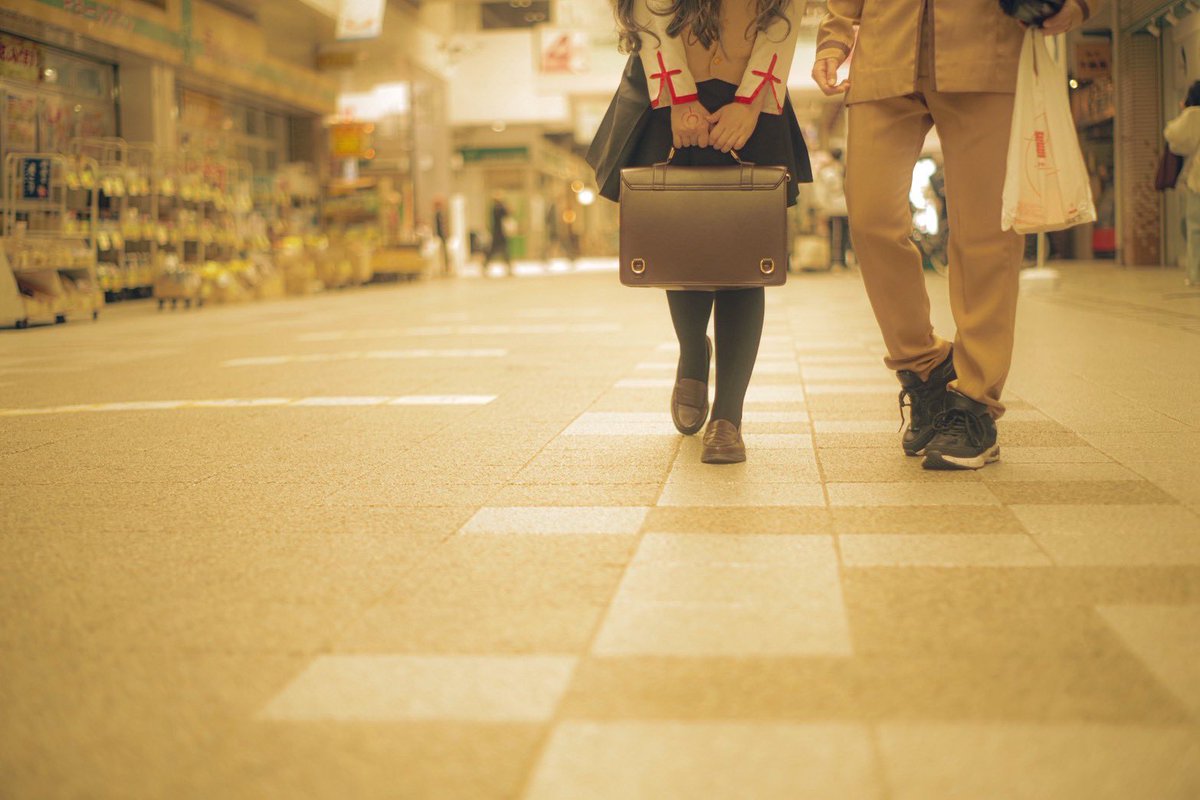 anna620101's tweet photo. [cos]ばんさんが速報でオシャレにまとめてくれてたのでわたしは1枚1枚を大きく見て見てしちゃうね✨️( ⸝⸝ʚ̴̶̷̆௰ʚ̴̶̷̆⸝⸝ )🫶💕︎︎✨️
撮って出しでこの綺麗な画像……すごいよ……ドラマティックだよ！！！
photo/@Banherb_bi0 
凛/@Mana_Paka https://t.co/xF4incHa5R