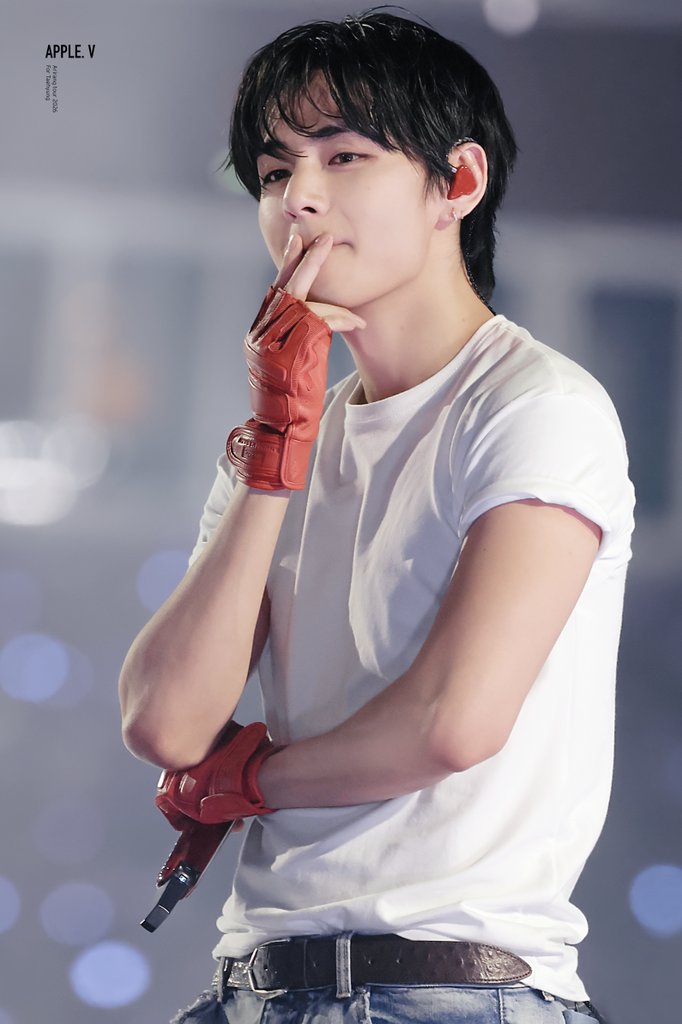 APPLE_V_KR's tweet image. ♡
260425
ARIRANG TOUR in TEMPA DAY1 
오늘도 화이팅🐯 💞 

#taehyung #BTSV #BTS
#BTS_ARIRANG_TOUR_TEMPA
💜