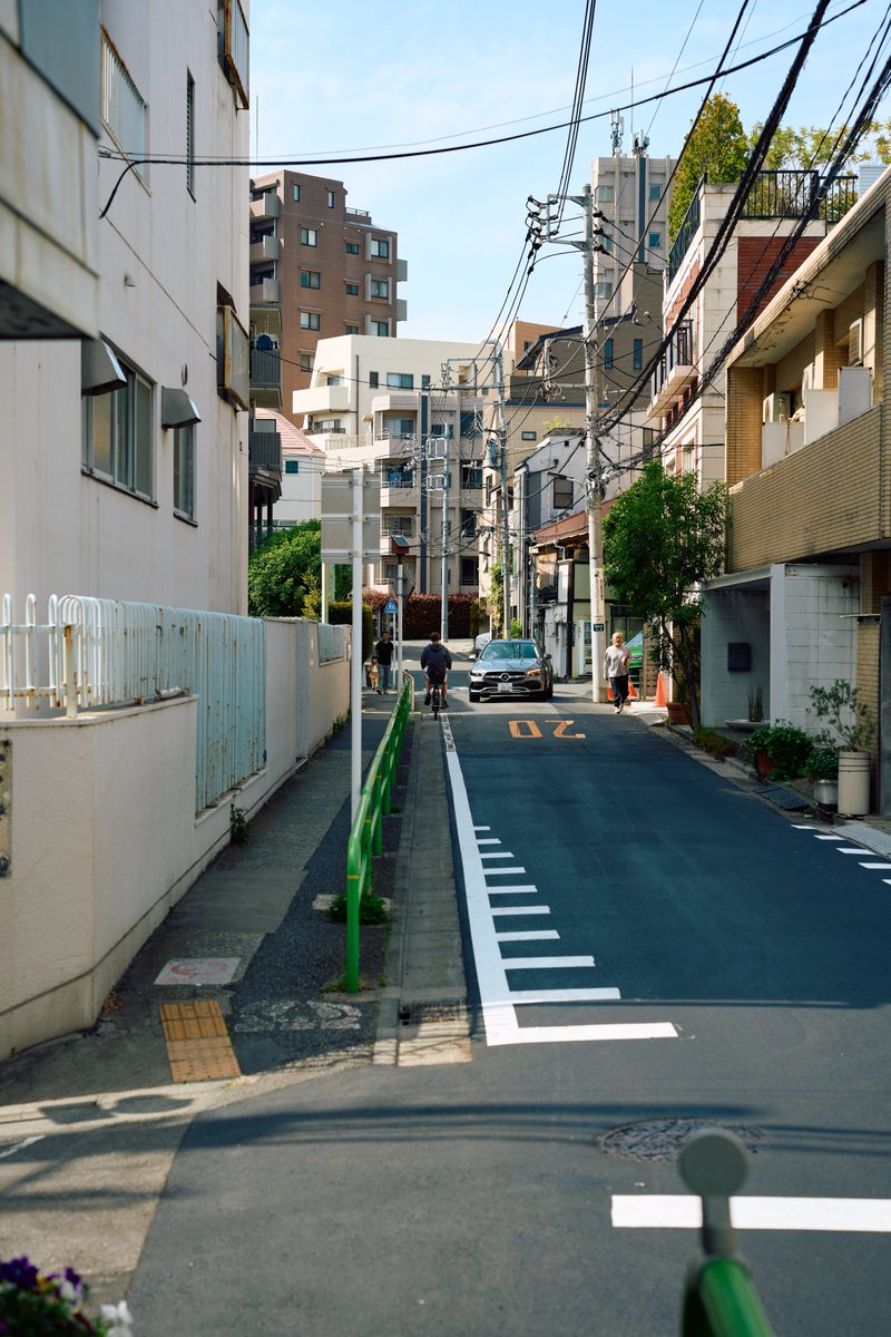 KannistoJuha's tweet image. A few from last Sunday when I walked from Ebisu to Shibaura with my Sony #A7CII &amp;amp; #Zeiss #OtusML 50/1.4. Looking forward to Golden Week holidays and the new Otus ML 35/1.4 soon, though the weather forecast doesn't look too good. More: photos.app.goo.gl/stTkuUd6rGgBsc…