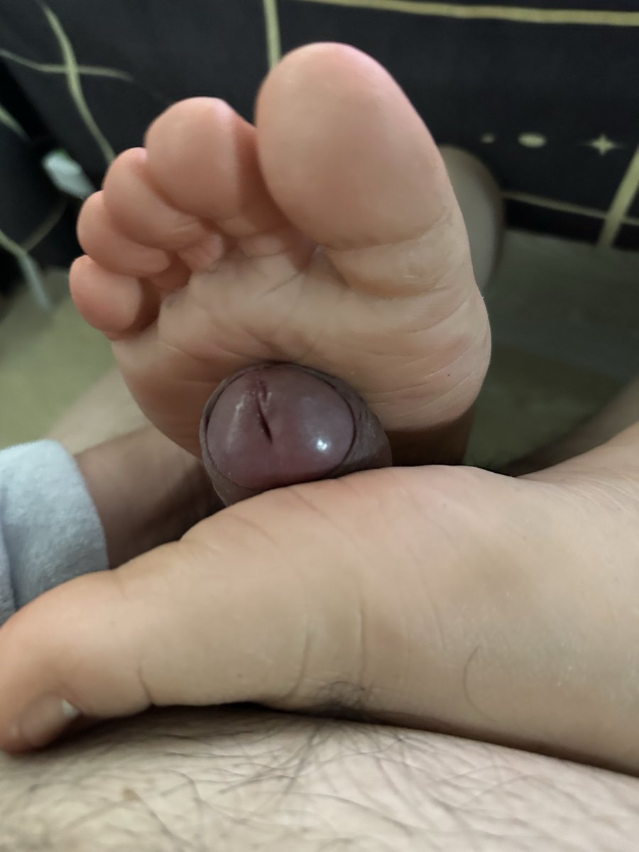 UrsaVorca's tweet photo. 原色熊脚膜 两只一起更是沉得要命 jb都能给夹断了 https://t.co/QBr1wzqvmb