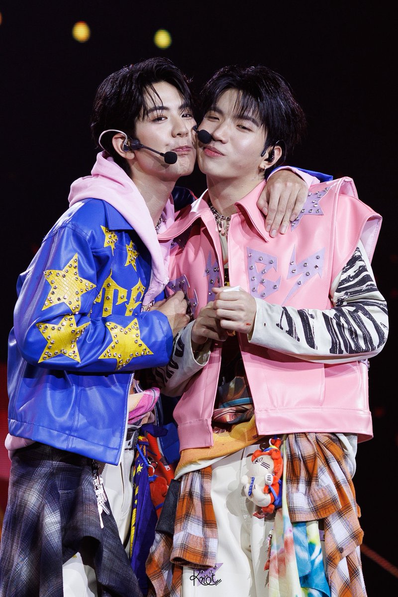 Knot 🔩 tweet media