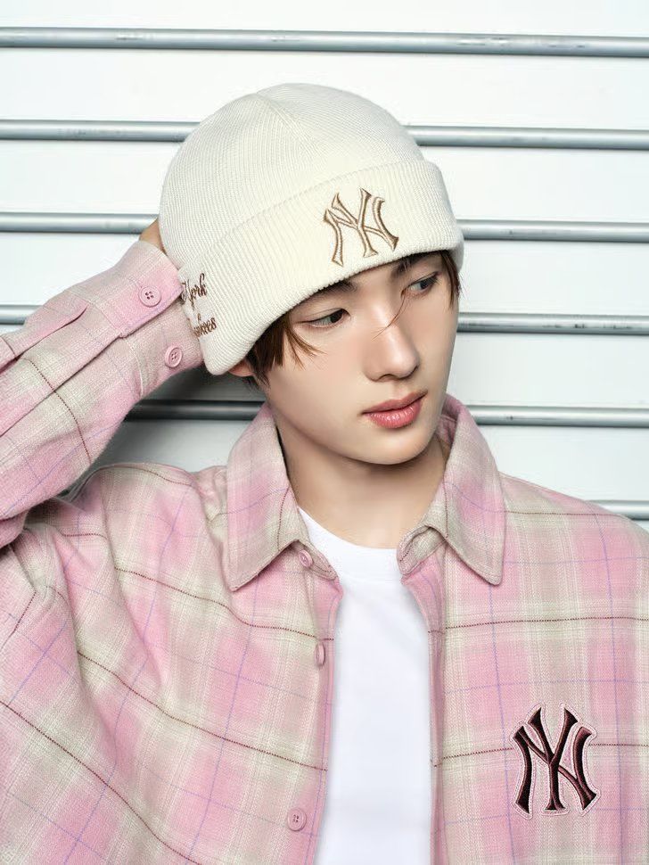 𝒅𝒂𝒘𝒏𝒚🍓🧼 ˢʰⁱⁿʸᵘ tweet media