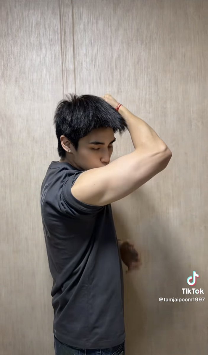 ☁️☁️ tweet media