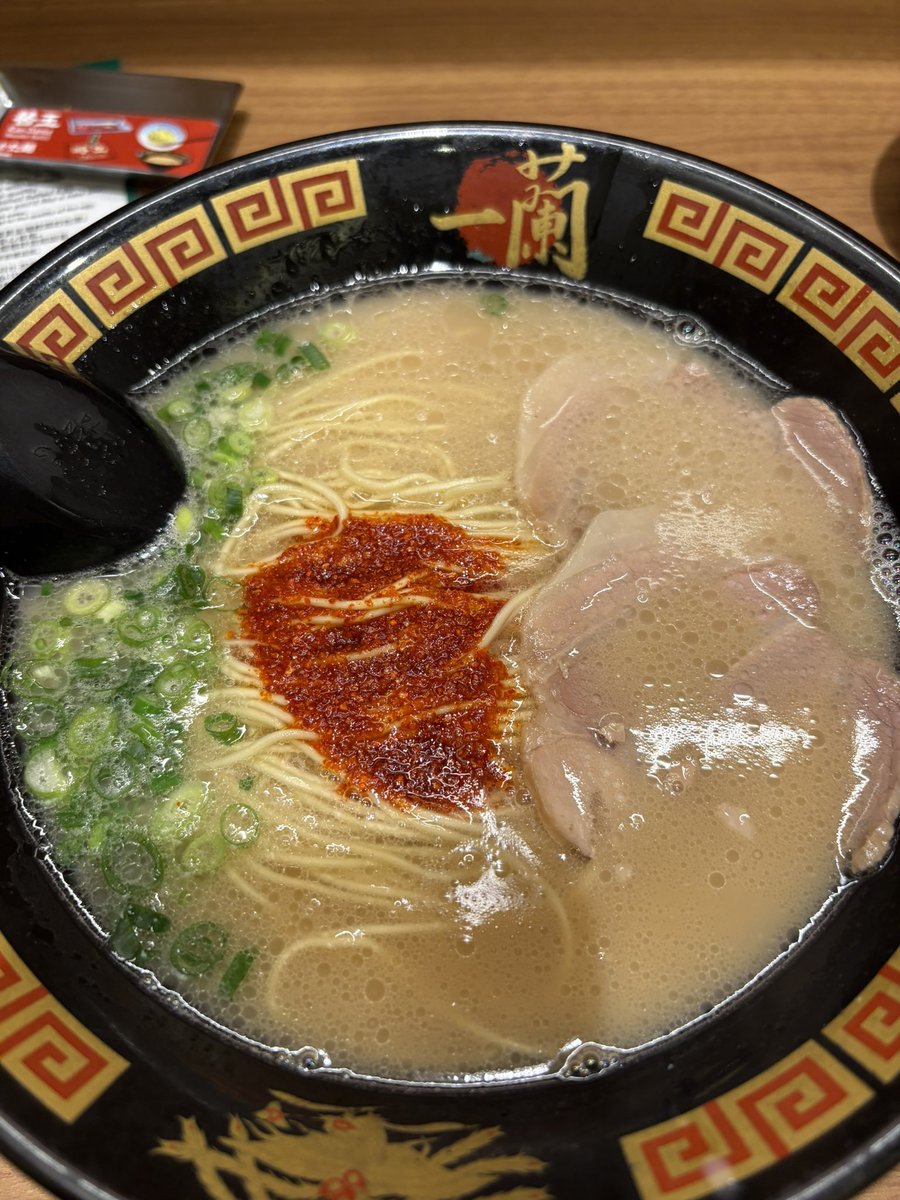 編集長X 【月刊でるパチ】🎰👟⛳️🌈 tweet media