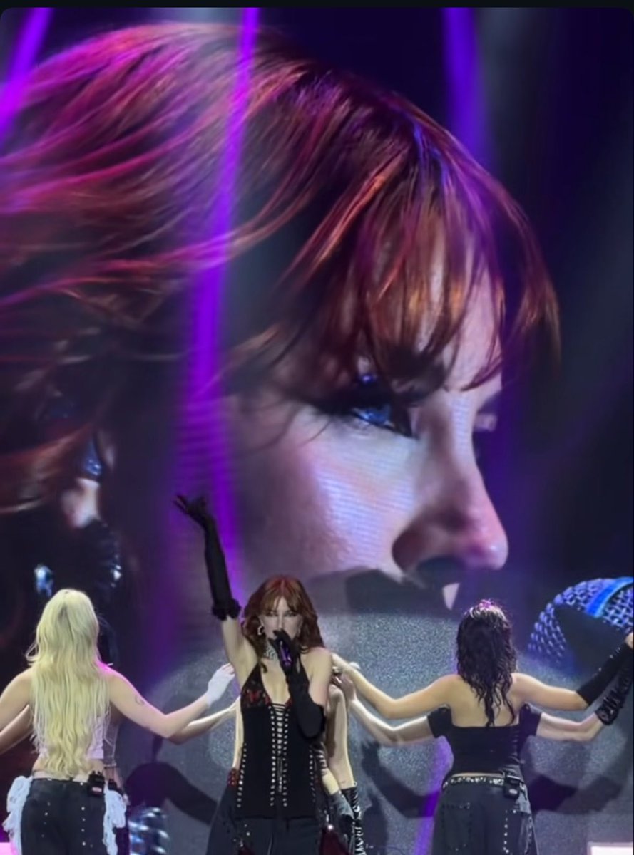 m. #dahaiyi📼 tweet media