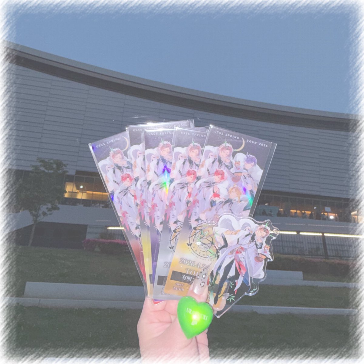 uratasamaaaa___'s tweet photo. 𝐔𝐒𝐒𝐒 𝐒𝐩𝐫𝐢𝐧𝐠 𝐓𝐨𝐮𝐫 𝟐𝟎𝟐𝟔🌸

完走おめでとうございます⭐
最高に幸せな春になりました‼️
お疲れ様でした✌🏻 https://t.co/akOC0gaXMa
