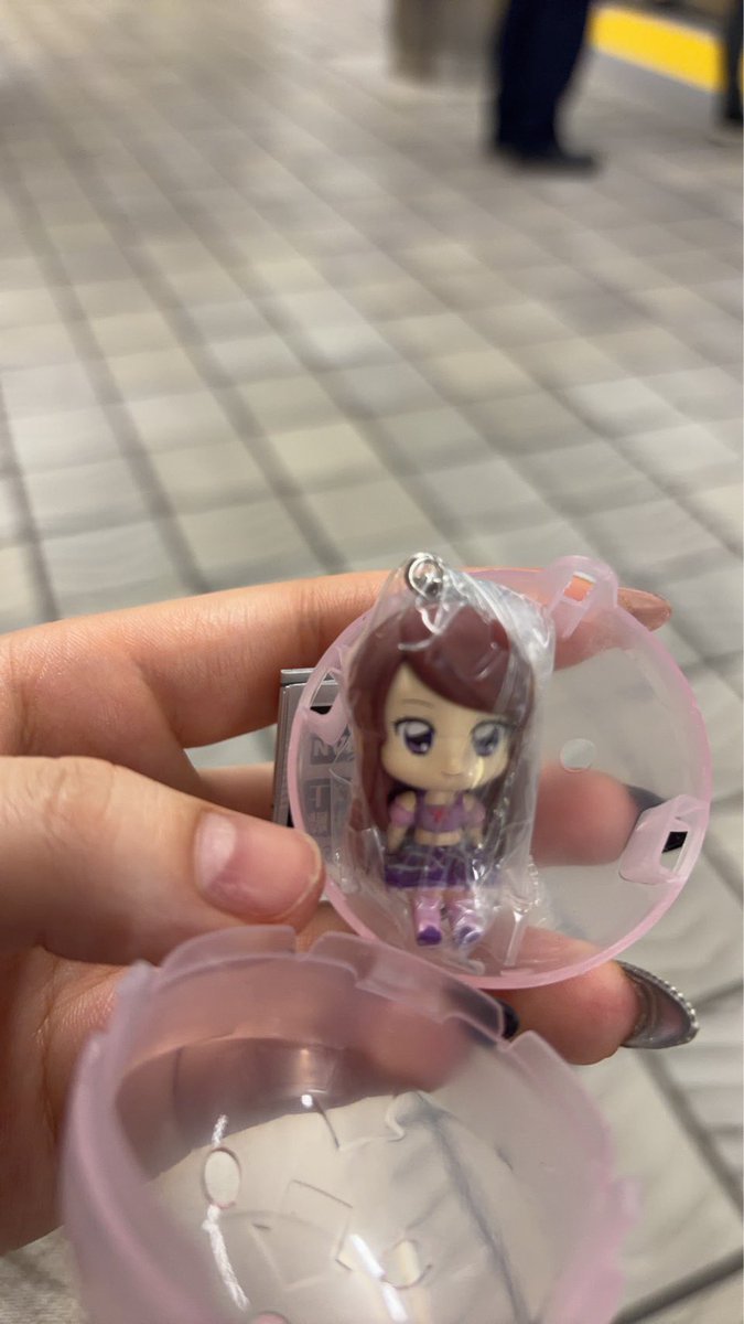chihiro tweet media