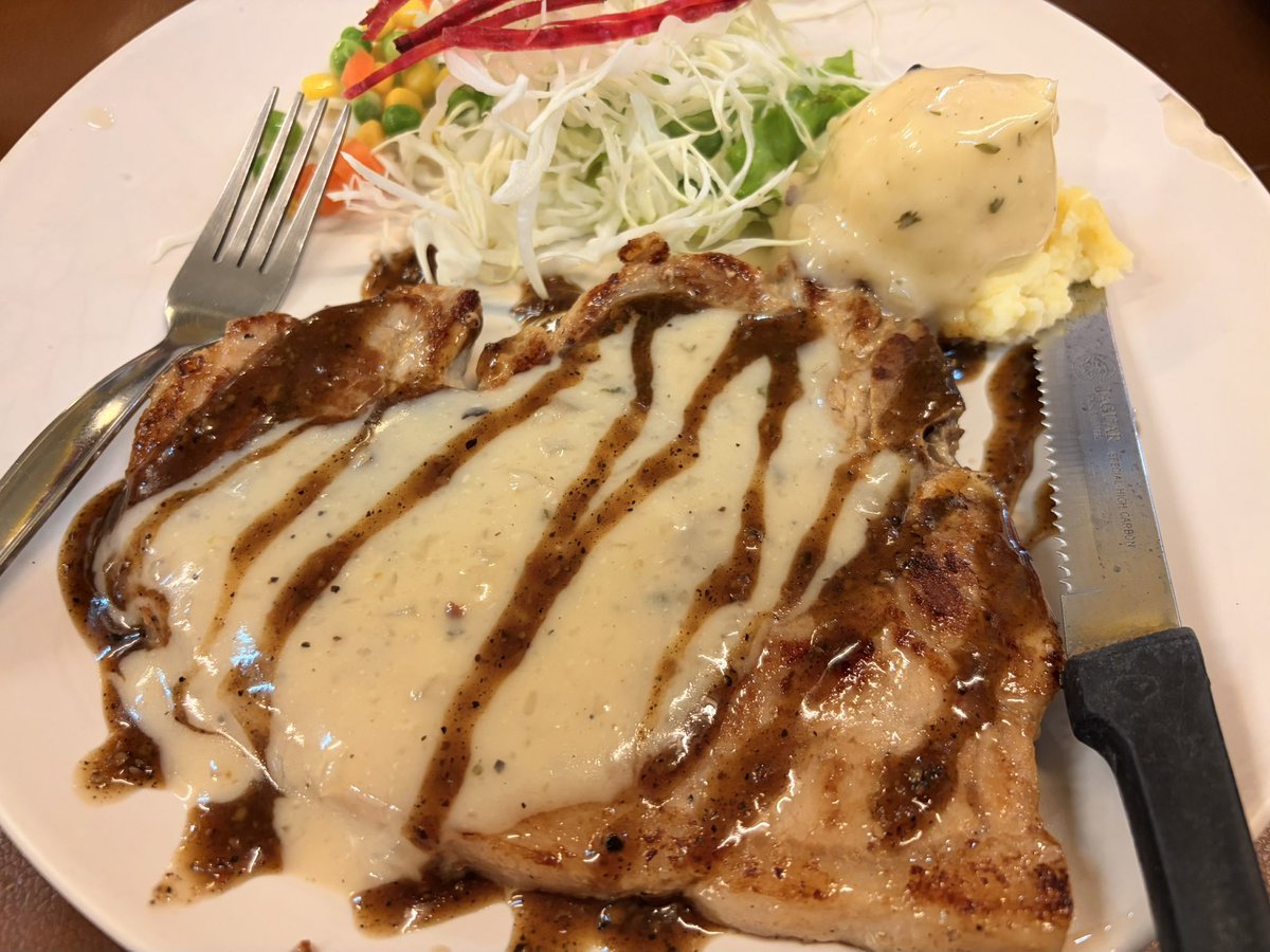 น้อบแน้บ ประสาทแดก tweet media