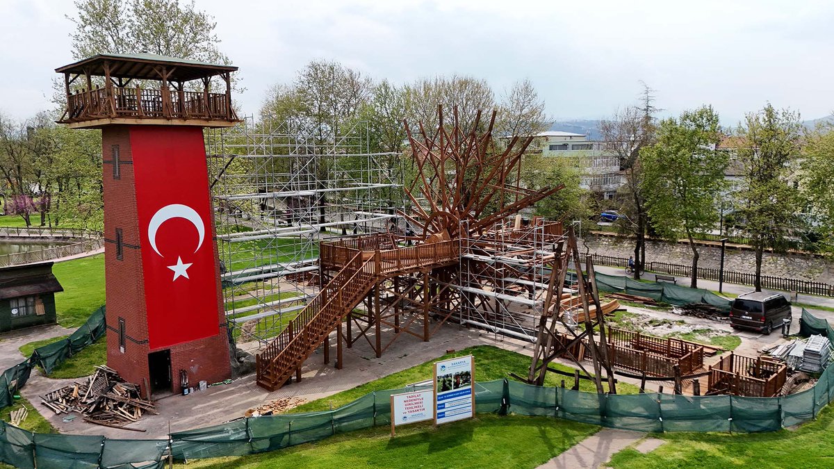Sakaryabld's tweet photo. Şehrimizin mirası olan Tarihi Çark’ta çalışmalarımız titizlikle devam ediyor. 🏗️

Aslına uygun olarak yenilediğimiz Çark’ın;
⌛️Kule ahşap imalatları tamamlandı,
⏳Dönel mekanizma ve su taşıyan bölümlerde çalışmalar sürüyor. 

#BuŞehirHepimizin 

🌐 https://t.co/Lko5u13ruc https://t.co/2o0uhcyELK