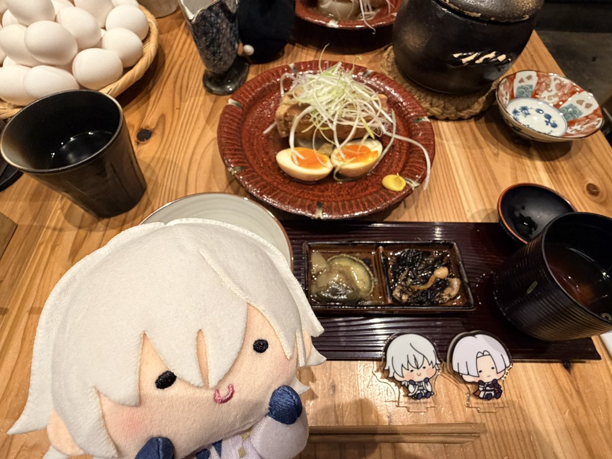 友達と冷麺食べに行こうって言ってたら日曜が定休日で、二転三転して角煮を食べてきました✌︎('ω')✌︎美味しかった〜！久しぶりに会えてたくさん話せてめちゃくちゃ楽しかった☺️