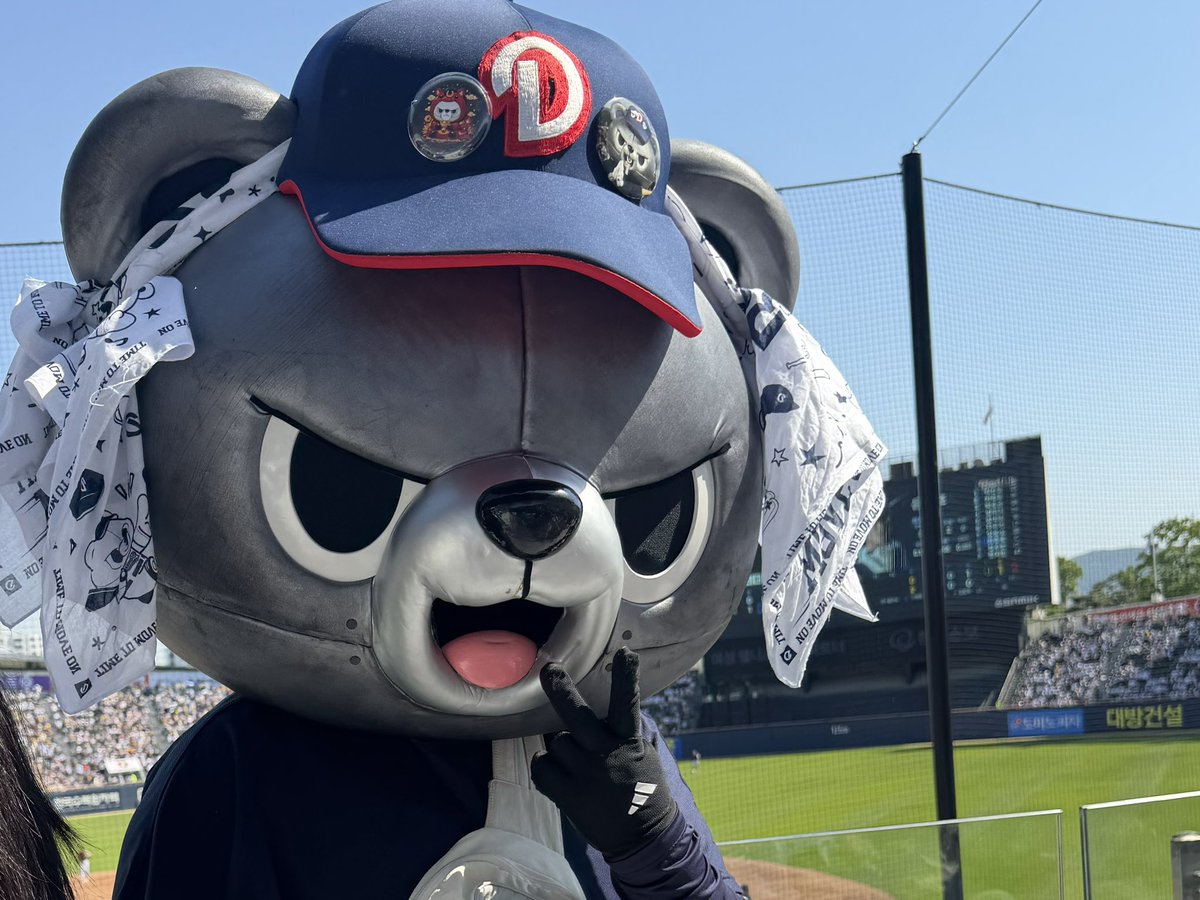 seiimore tweet media