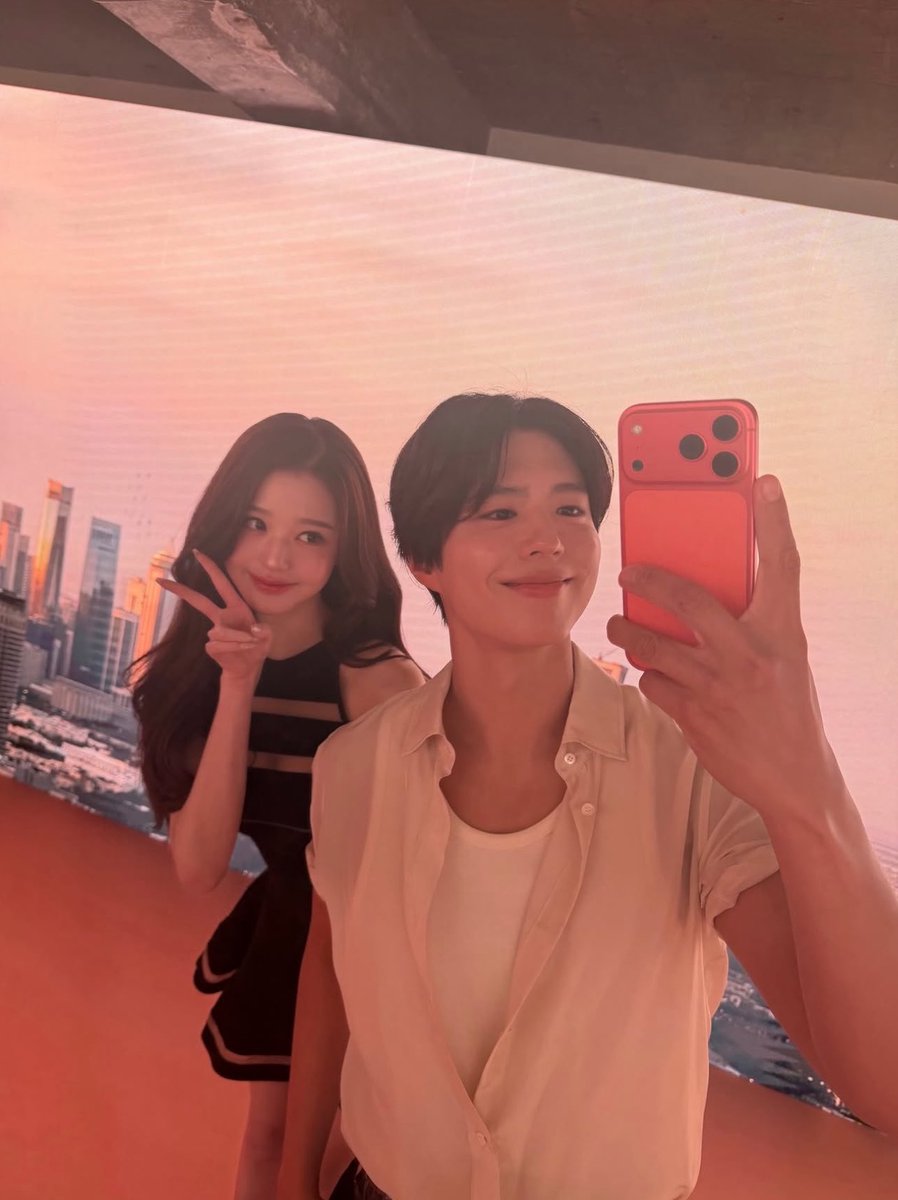 TEAM-NYEONG 🐰 tweet media