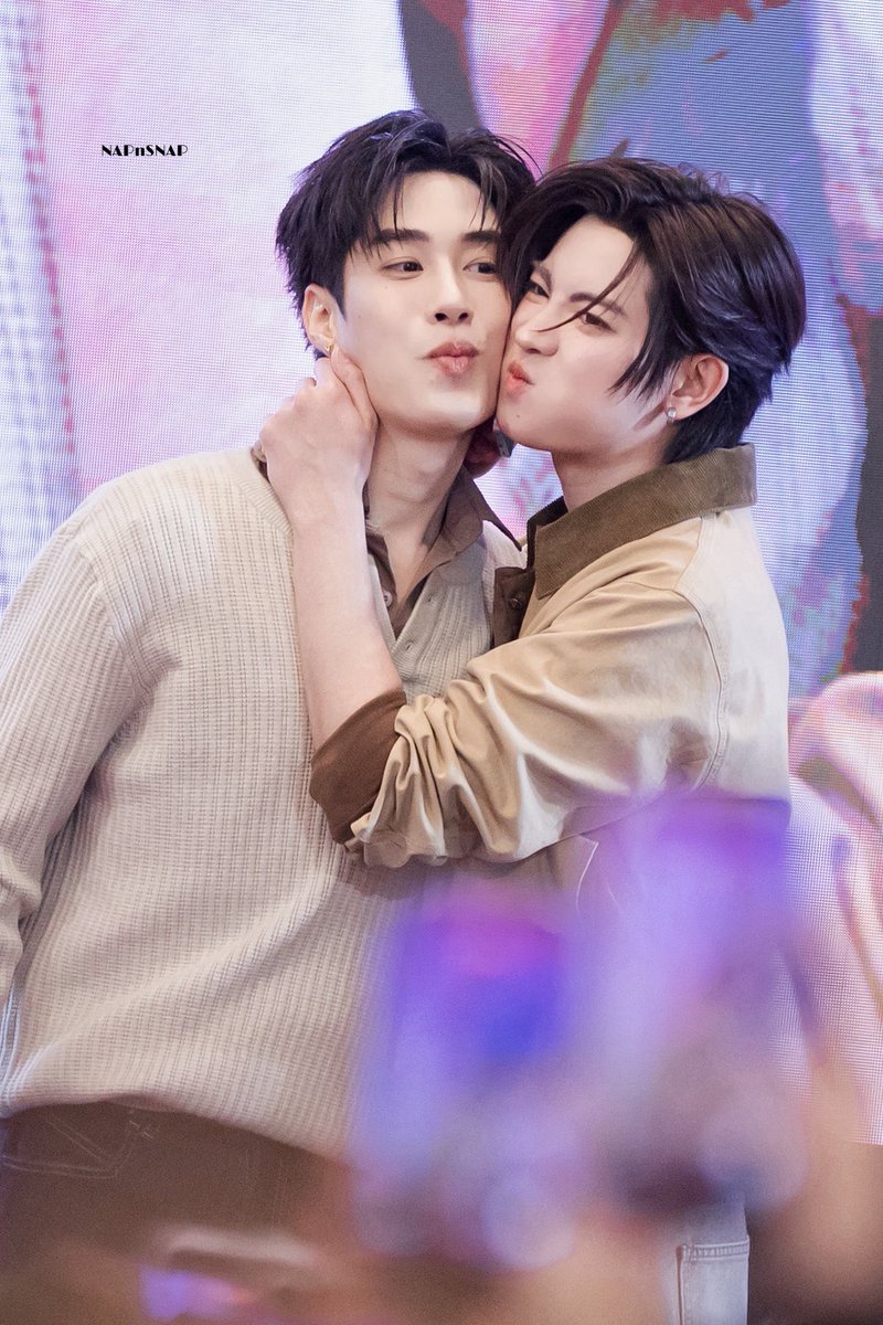 เป็นจุ่มแก้มที่เขินมาก เฮ้ว 😭🫠😭

 GALAXYA57TFO VDO4k
#GalaxyxTleFirstone
#เติ้ลเฟิร์สวัน #TleFirstone