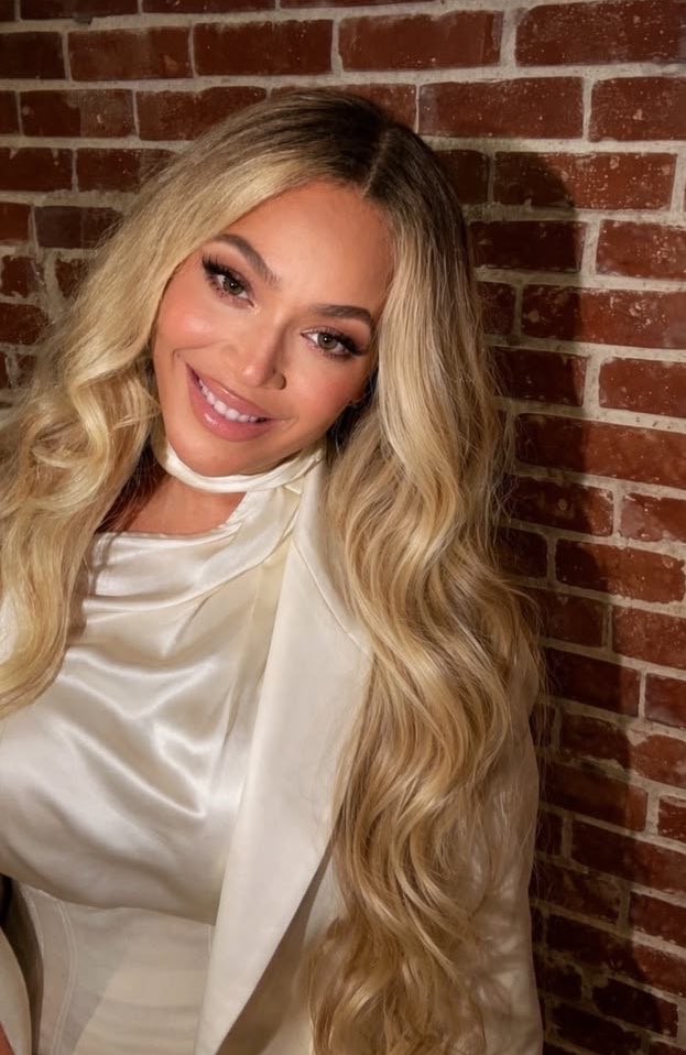 JONATHAN tweet media