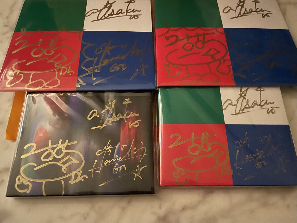 yamap442's tweet image. アーティストの作品CDに
アーティスト自身がサインを
入れてくれる
最高でしかない！
サイン会やってくれてありがとうございます

＃muque
＃GLHF