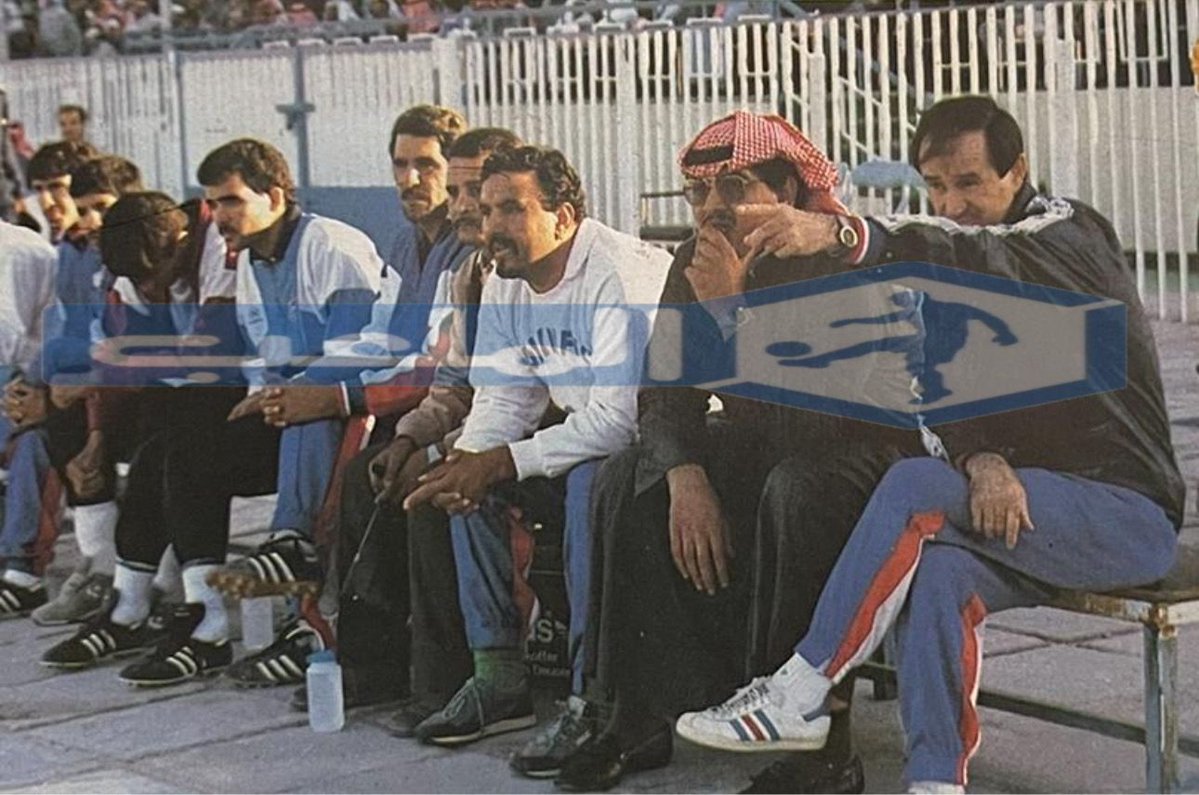 الملعب tweet media