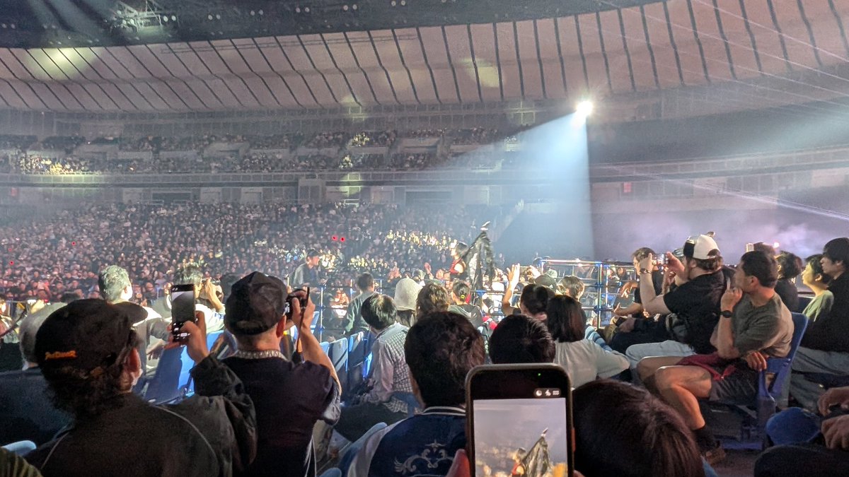 あずまる。 tweet media