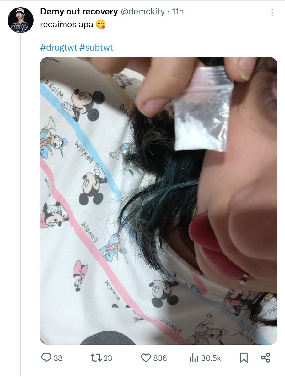 tuve que eliminar mi publicación que estaba a nada de convertirse en hit tweet pq la cantidad de pajeros casados y vírgenes que estaban llegando NO era NORMAL