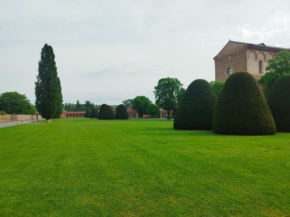 AlexDila's tweet photo. Ferrara, arte, e le sue bellezze!
Bellissima città!
La consiglio. https://t.co/blxY8WqOEU