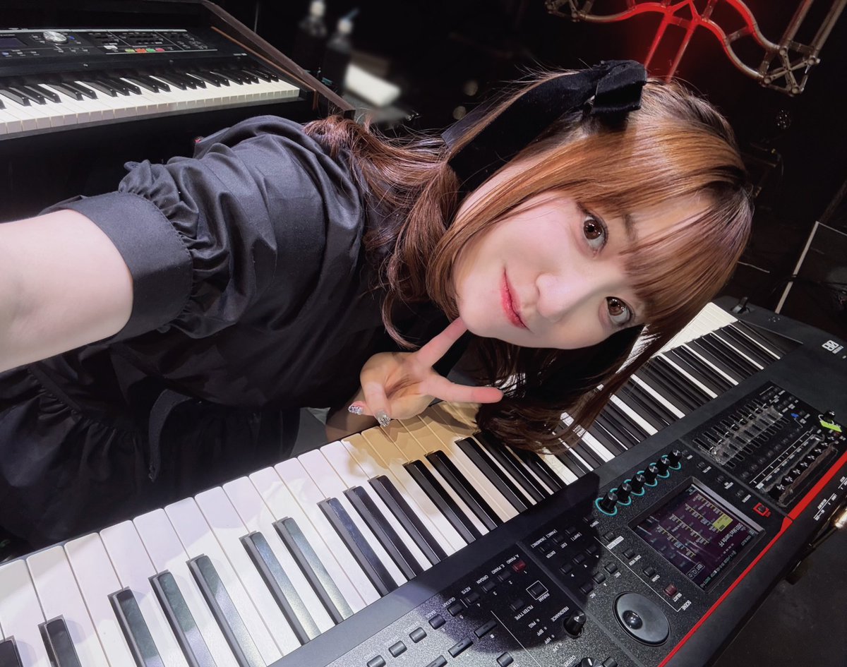 高尾奏音 tweet media