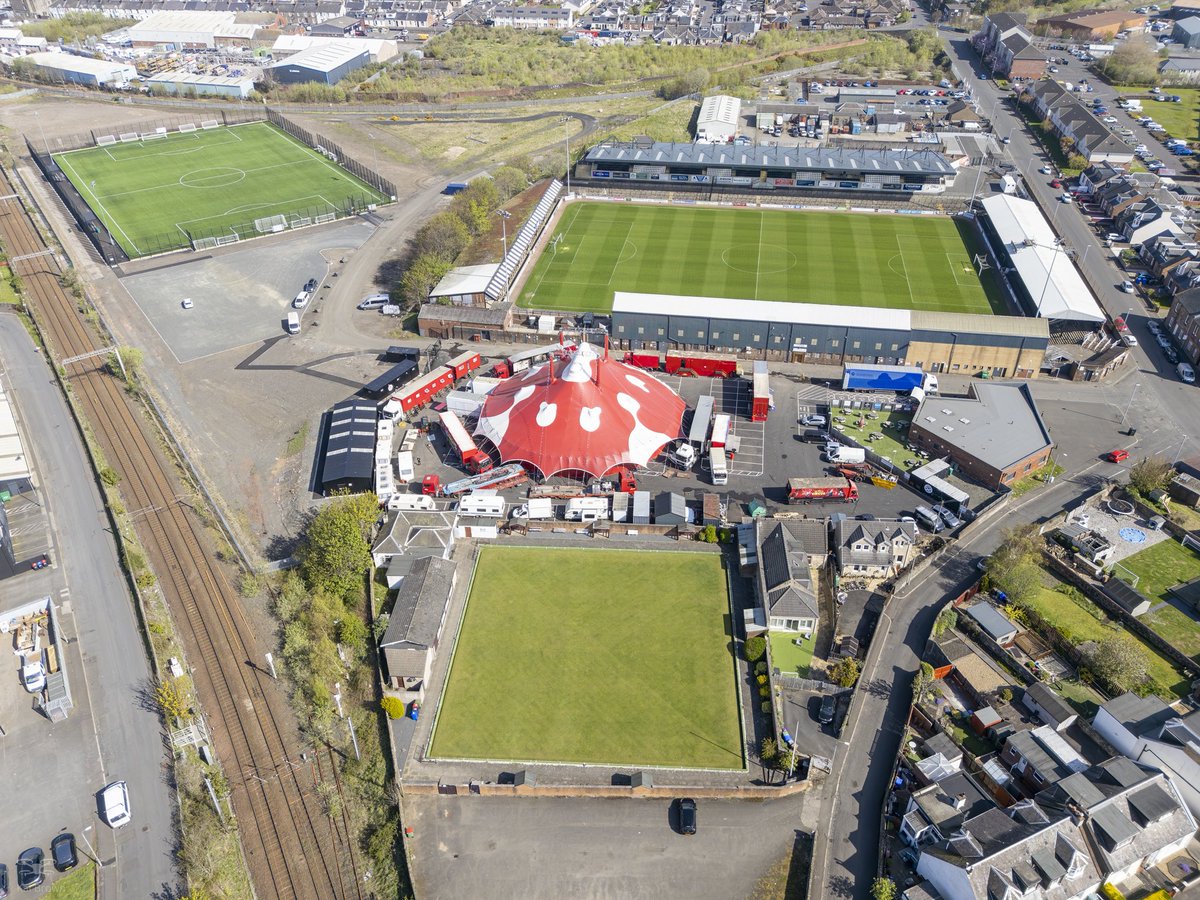 KB_Photos07's tweet photo. Drone images showing BigKidCircus at Ayr United’s Somerset Park this weekend.

#AyrUnited #ayr #somersetpark #scotland #bigkidcircus #circus https://t.co/st7J7d76tA