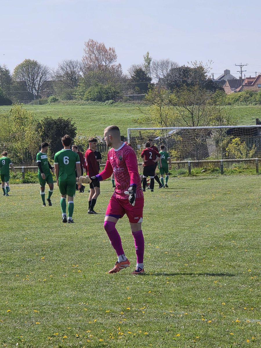 Around_FGround's tweet photo. League Champions 🏆 

Game 100. The Lingdale Tavern 5-0 Eston Villa
The track https://t.co/LHGZJCWOdl