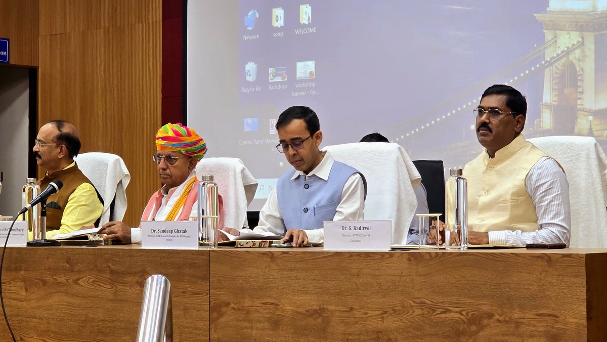 mpbhagirathbjp's tweet image. मेघालय प्रवास के दूसरे दिन आज ईस्टर्न वेस्ट खासी हिल्स (शिलांग) में भा.कृ.अनु.प. उत्तर पूर्वी पर्वतीय क्षेत्र अनुसंधान परिसर में आयोजित कार्यक्रम में किसानों एवं कृषि संगठन FPO के साथ संवाद कर उनके अनुभव, चुनौतियों एवं सुझावों को जाना।

#Meghalaya #Farmers #Agriculture