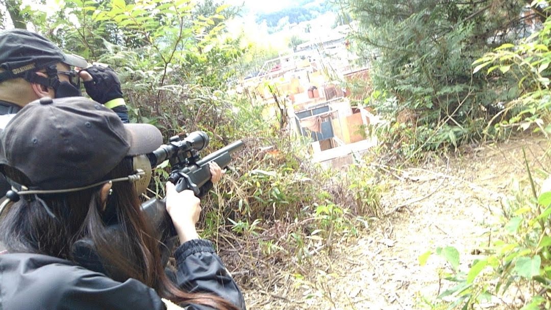 rf__ikkyuu's tweet photo. 本日HQトラッドご参加の皆様スタッフさん、ありがとうございました！

今日は新人さんの接待サバゲーでしたが楽しんでくれたご様子。
また行きたい！とのことで嬉しい限り

サバゲーしてみたい人にとって最初のゲーム参加はハードル高いけど気楽に参加して欲しい！
#サバゲー
#HQトラッド https://t.co/4POgMMXfyJ