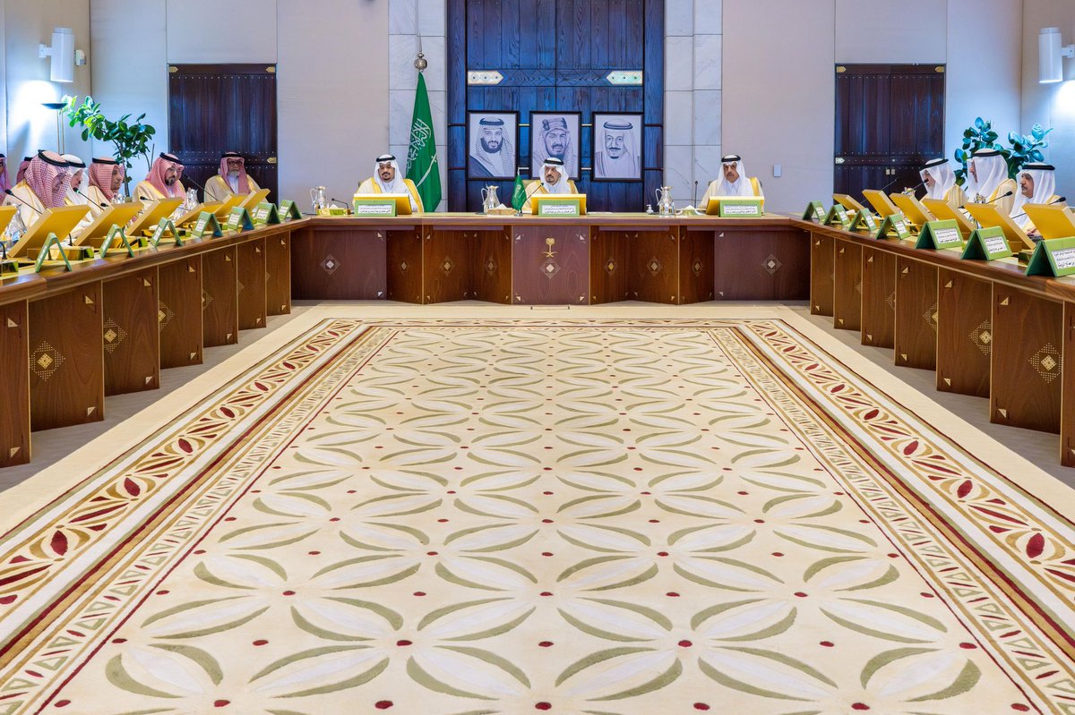 إمارة منطقة الرياض tweet media