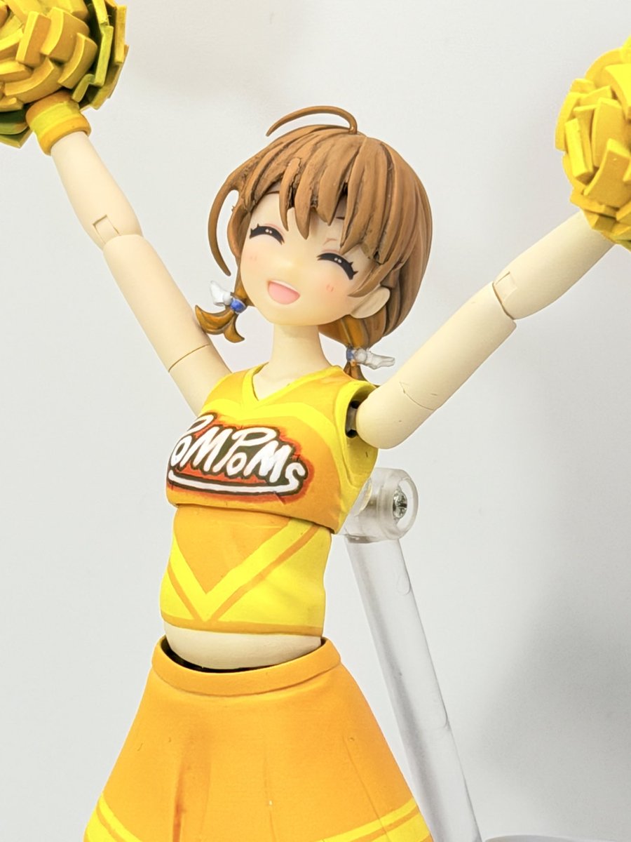 フル可動美空かなたチア衣装完成しました。
創彩は頭が小さく等身が高いモデル体型のため、比較的実在の人間に近い等身のなれなれと相性が悪いため腕以外全身幅詰めしました。
#菜なれ花なれ
#なれなれ模型部