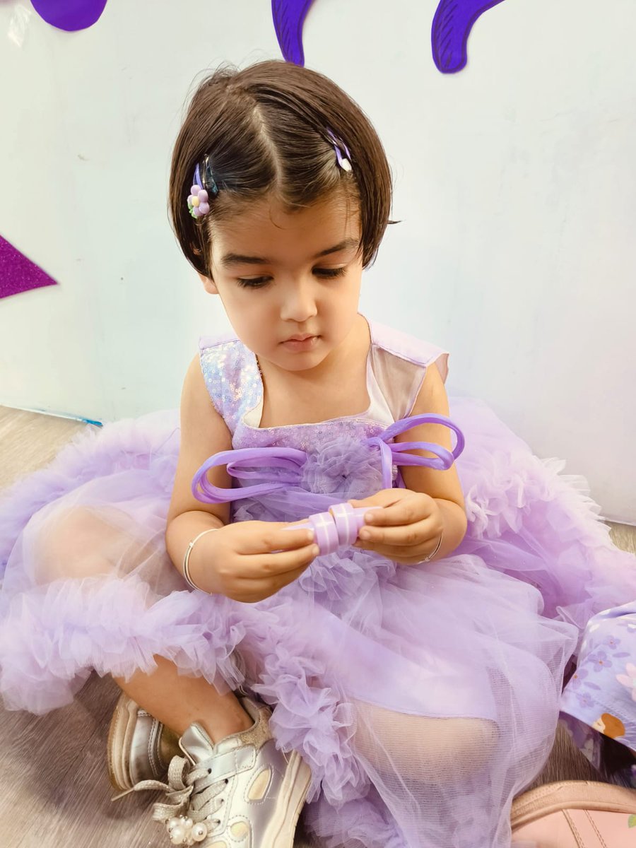 Shivashikshasa3's tweet image. Our little stars of *PP1* enjoyed a joyful Purple Day filled with fun, creativity, and learning. *Dressed in beautiful purple attire*, they added charm and excitement to the celebration.
#Education #SchoolLife #Learning #Classroom #Sonipat #Haryana
