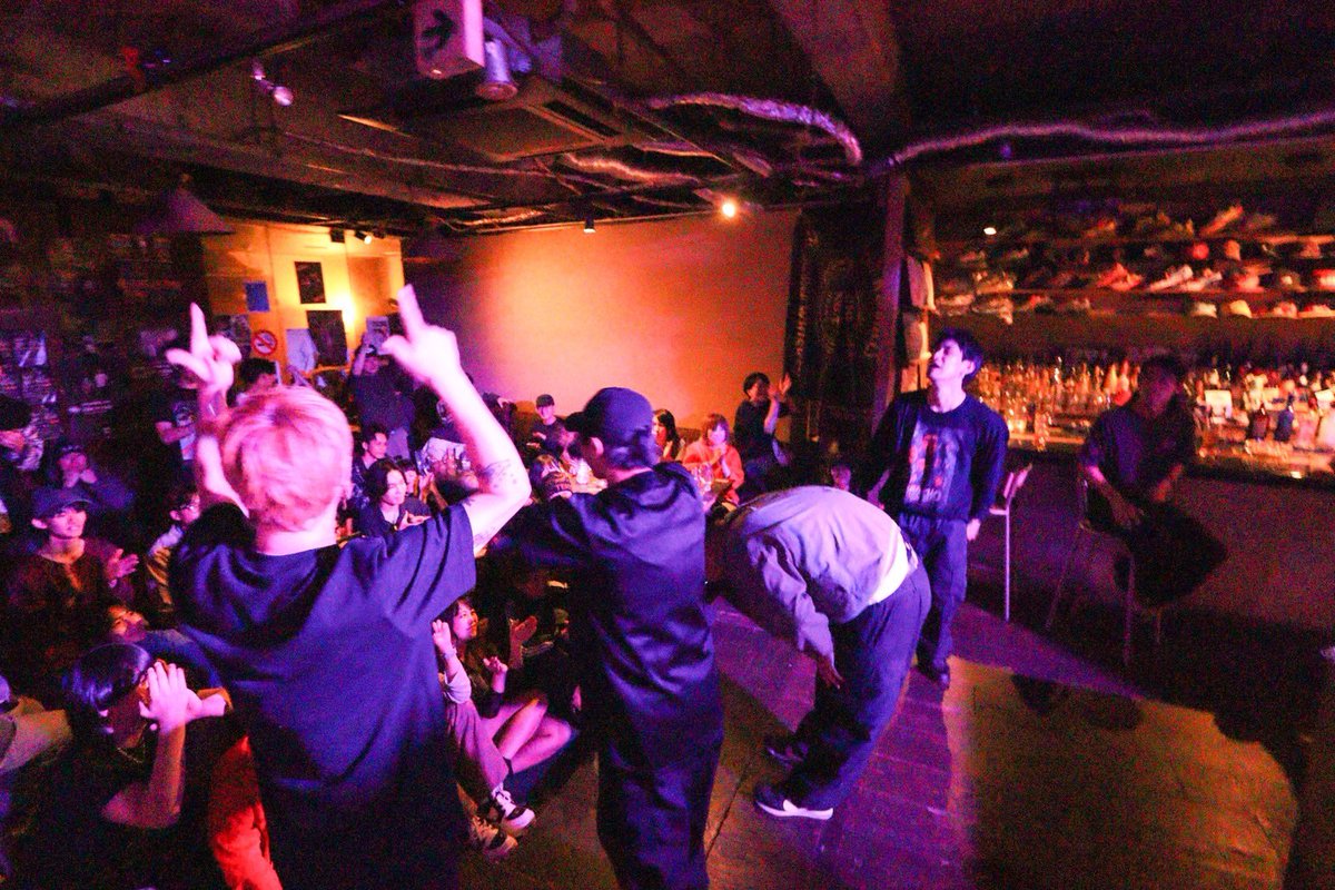 7ten8ki_bbx's tweet photo. 【七顛八起vol.4】

《バトル写真》
https://t.co/zpckT9bew0

《showcase、その他》
https://t.co/tIyO0wLVVH

※保存期間が設定されています。 https://t.co/7Dru1iXNK6