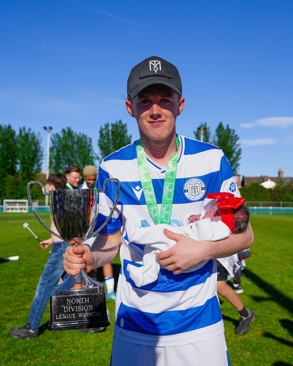 MikeFaulkner_'s tweet photo. What a week😁
@MaldonTiptreeFC 

25/26✅
24 goals ⚽️
15 assist🅰️ https://t.co/OdDio0N1Xf
