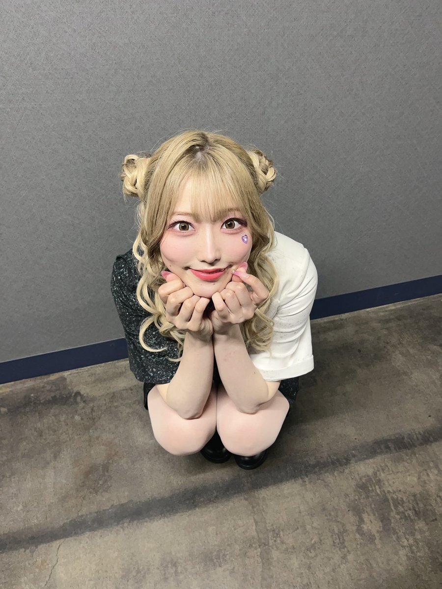 関根瞳 tweet media