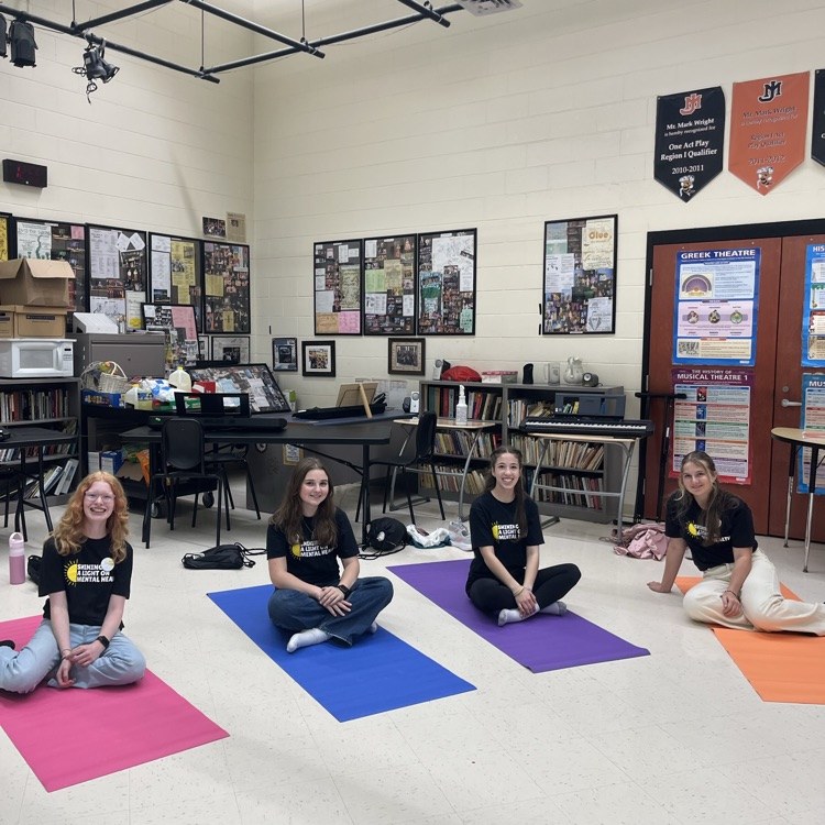 FredSchools's tweet photo. Yesterday was our third annual Mental Health, Safety, and Wellness Fair! One of our taskforce members, Sophie Sweet, took photos to show all the things the fair had to offer! https://t.co/pccySNj1ZE
