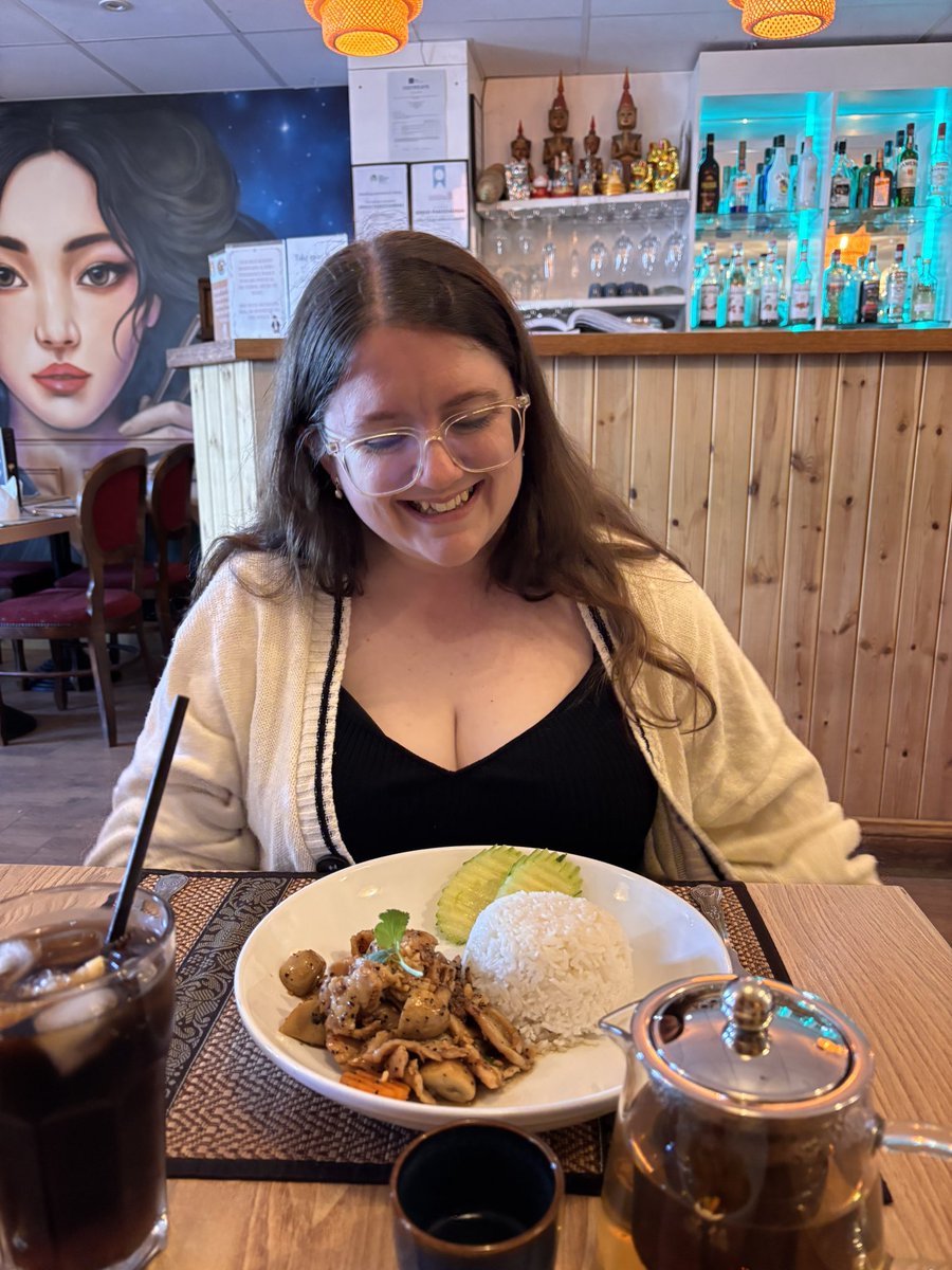 noah (•8•) tweet media