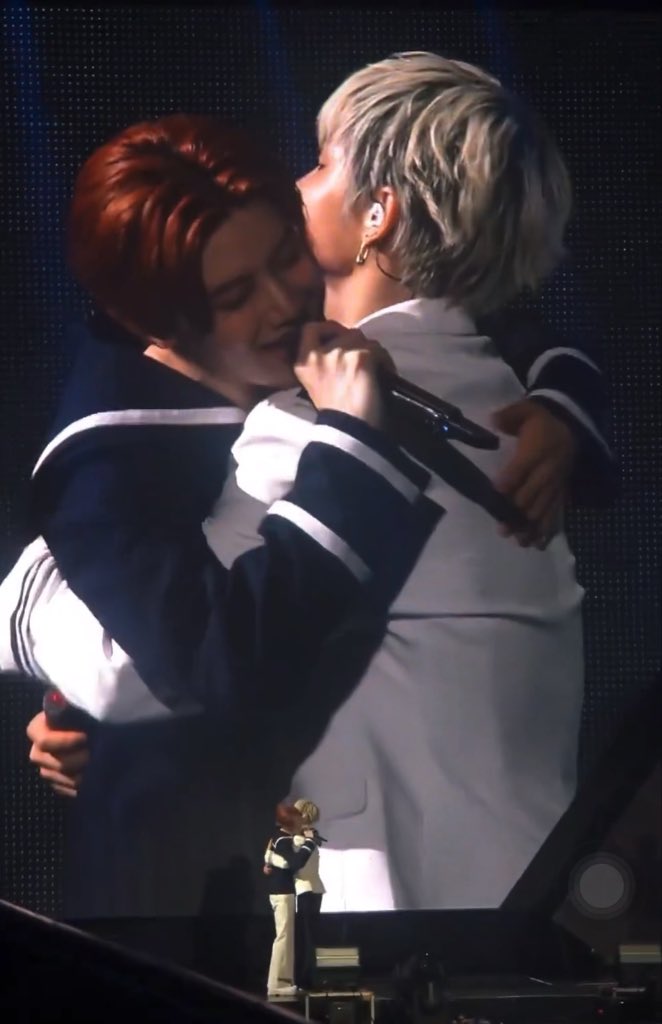 JIKYU 🥹❤️ this hug feels so sincere im crying so hard huhu jihoon and junkyu forever soulmates